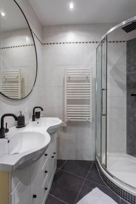 L7 Suite 5Mins Walk Old Town 3 Rooms Ac Wifi Nice Exterior photo